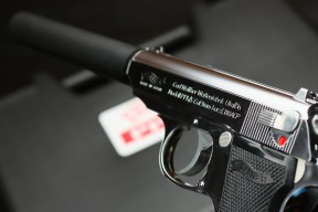 乐鱼体育官网注册-赫罗纳建立清晰战术体系提升执行力，赫罗纳队服