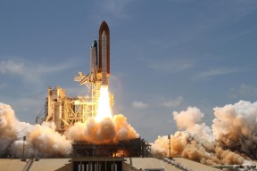 乐鱼体育登录-节奏型后卫是否更适合季后赛舞台，节奏型控卫的球鞋